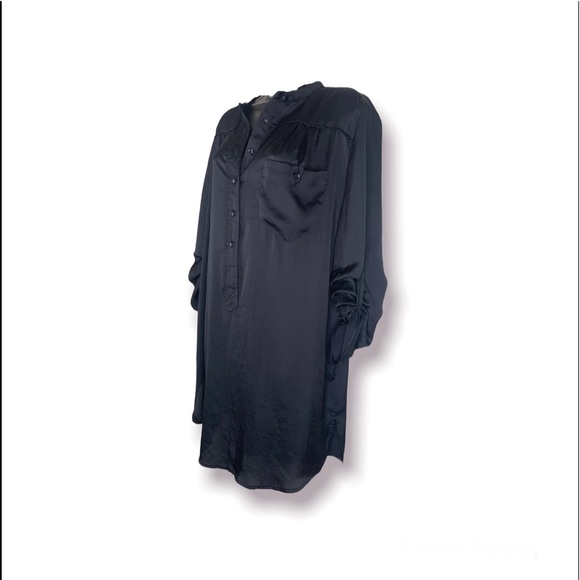 Bebe T-shirt Dress (Large) - Picture 2 of 7